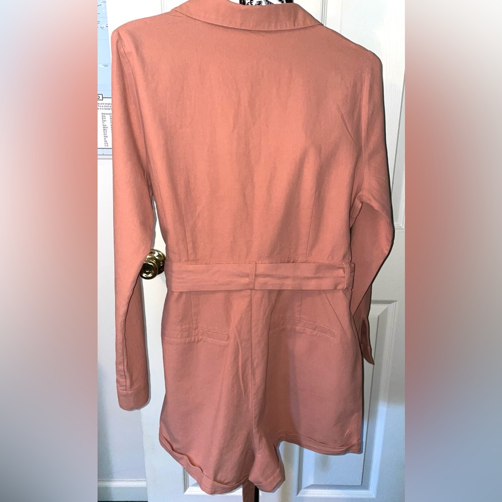 Paper Crane Coral Button-Up Shirts Romper w/Belt - Picture 2 of 10